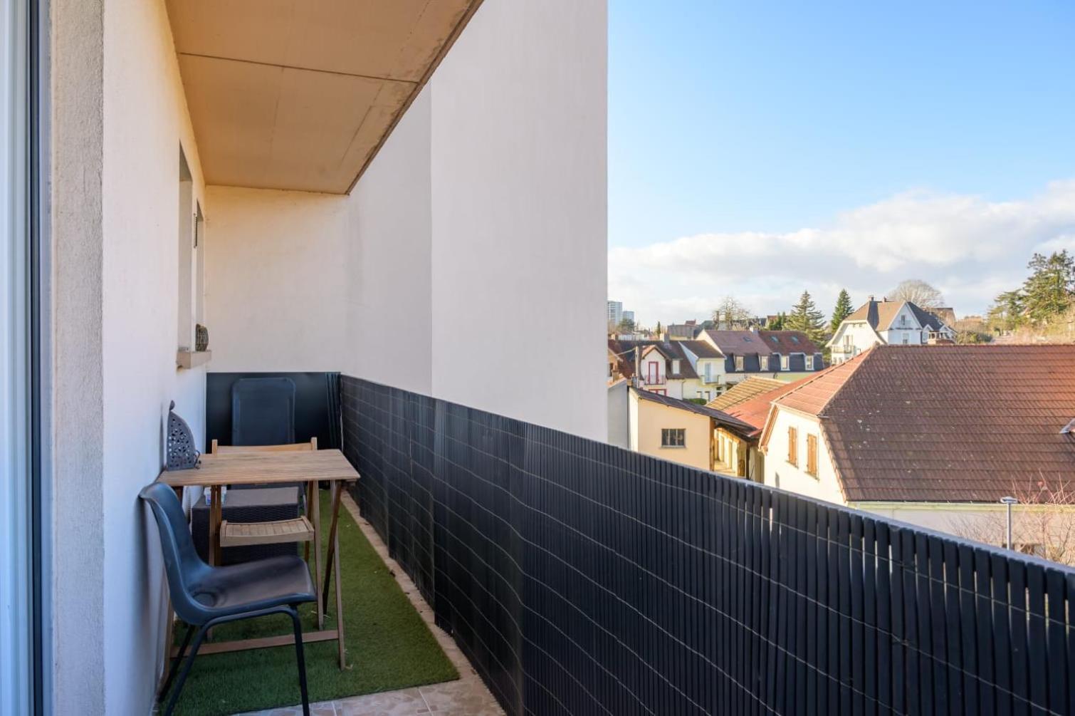 Ferienwohnung Chez Sangha Mülhausen Exterior foto
